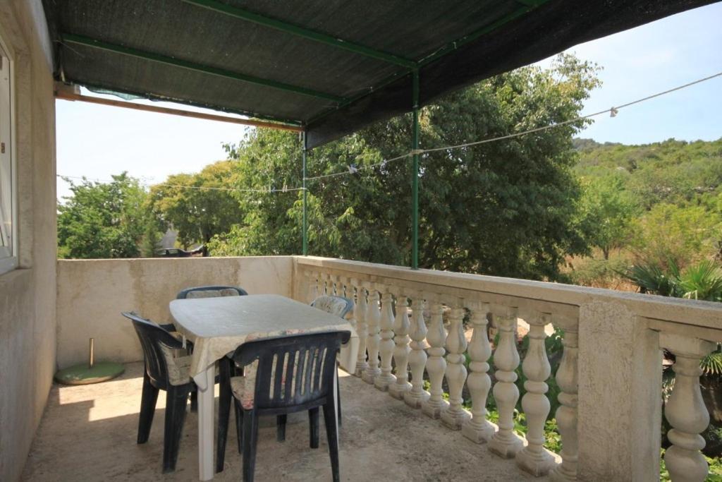 Apartments With A Parking Space Sali, Dugi Otok - 8172 Экстерьер фото